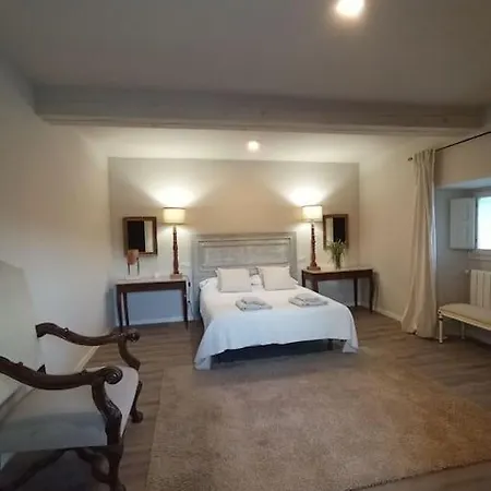 Casa Mayor *